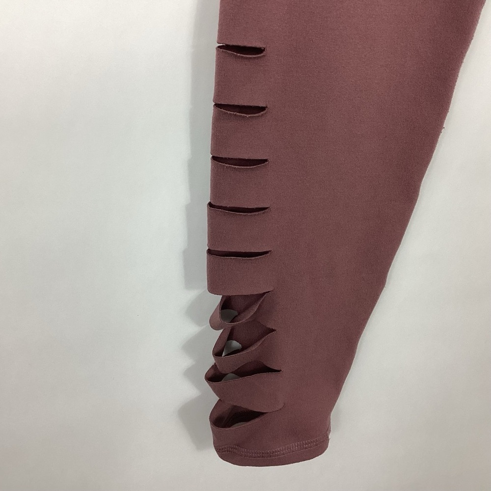 Abercrombie & Fitch Cut Out Leggings Size XS - Picture 2 of 6